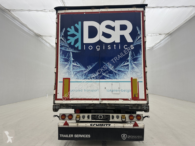Schmitz Cargobull Tautliner semi-trailer