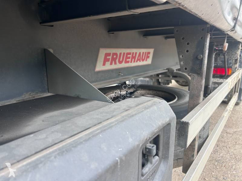 Fruehauf CC-967-FL 1 essieu relevable semi-trailer