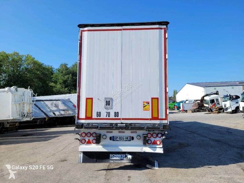 Sættevogn Schmitz Cargobull SCB*S3