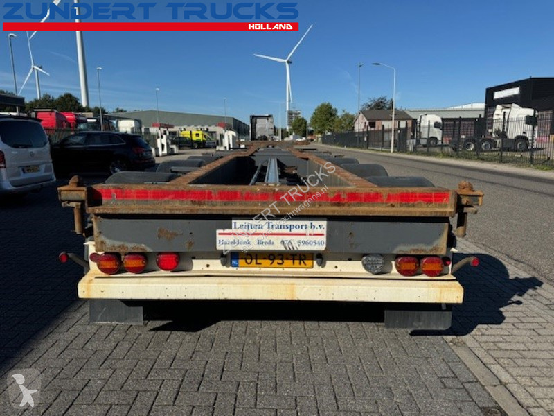 Renders 3 AS MULTI CONTAINER CHASSIS, LIFT AXLE...