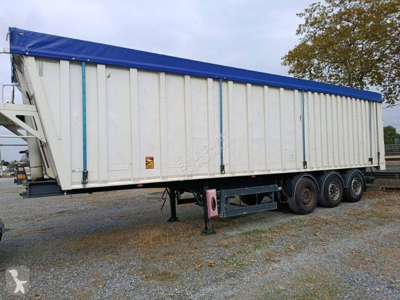 Benalu  semi-trailer
