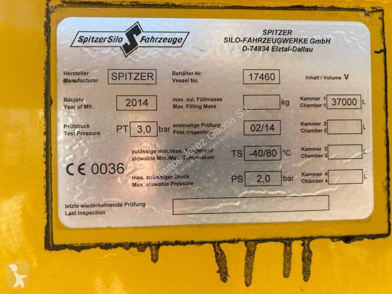 Spitzer  semi-trailer