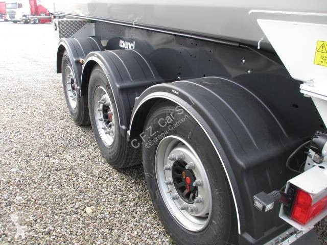 Menci  semi-trailer