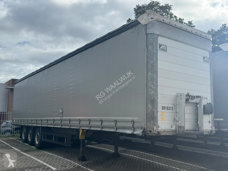 Schmitz Cargobull Schuifzeil semi-trailer