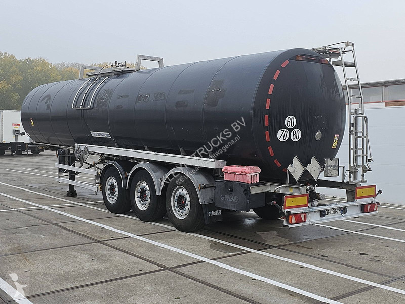 Félpótkocsi Magyar BITUMEN