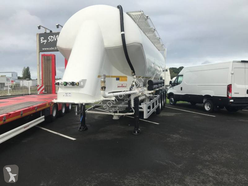 Semitrailer Kässbohrer SSL38 Citerne Pulvée...