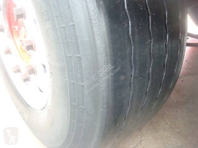Semitrailer Spitzer 38T 39M3 2001 3 ESSIEUX SAF...