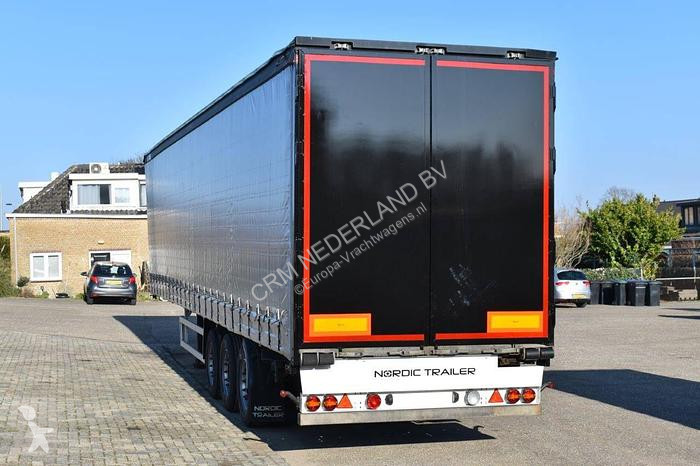 Oplegger  S340 3 AXLE CURTAINSIDER SLIDING ROOF...