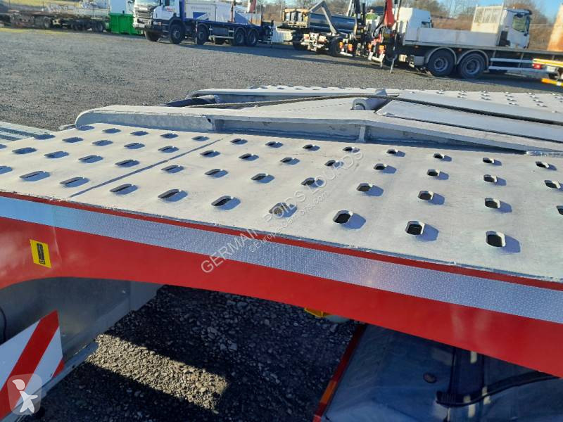 Semitrailer FGM Porte camion 3 essieux