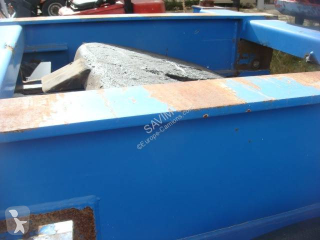 Semitrailer Fruehauf PORTE CONTAINER TIREUSE...
