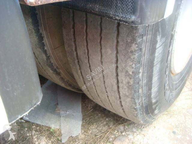 Semitrailer Fruehauf PORTE CONTAINER TIREUSE...