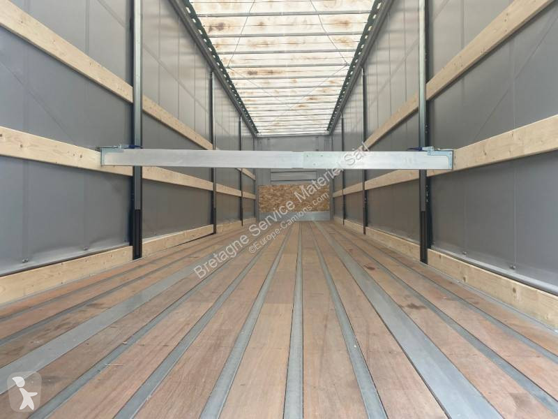 Semitrailer Fruehauf TAUTLINER