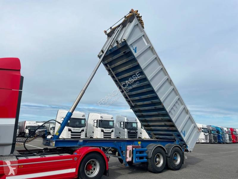 Semitrailer Stas