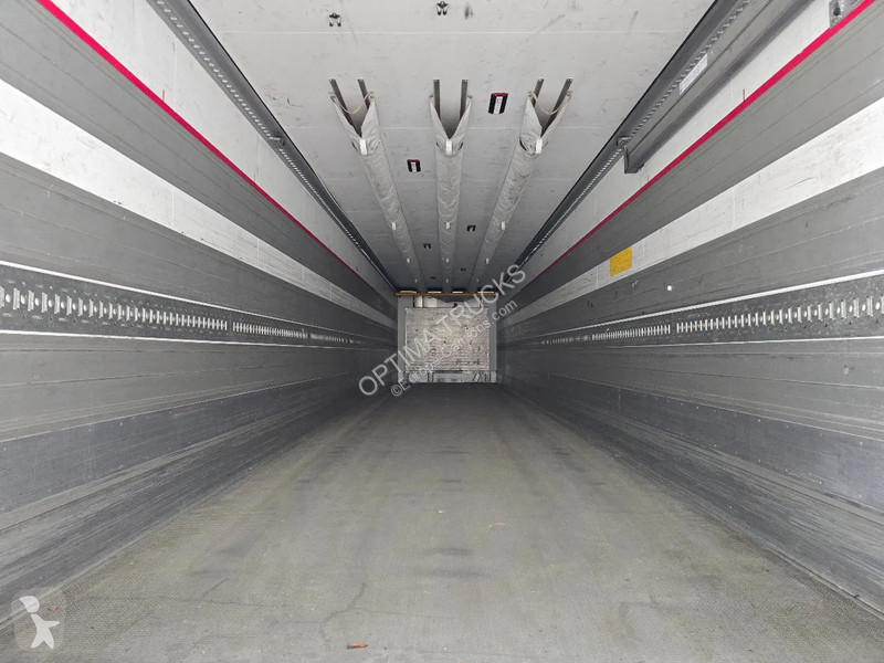 Semiremorca Schmitz Cargobull SCB*S3B /...