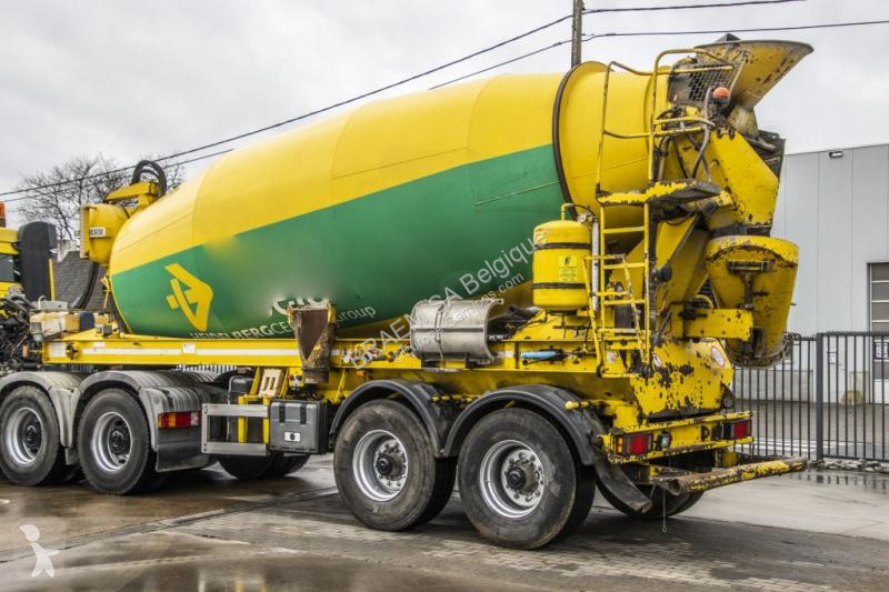 Semiremorca Liebherr  LIEBHERR BETON...