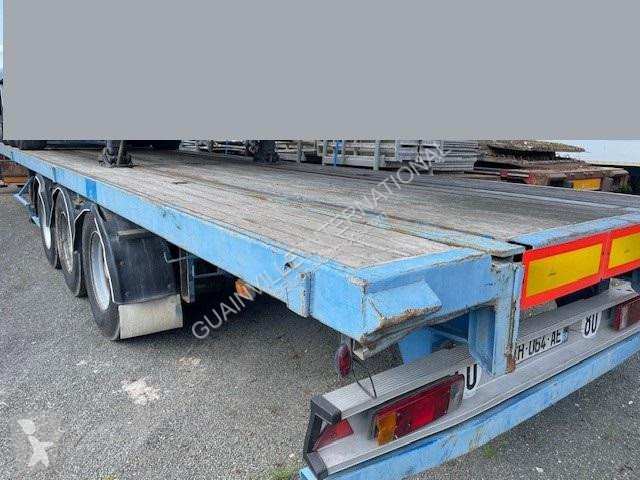 Semitrailer General Trailers