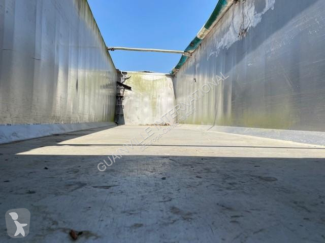 Semitrailer Stas