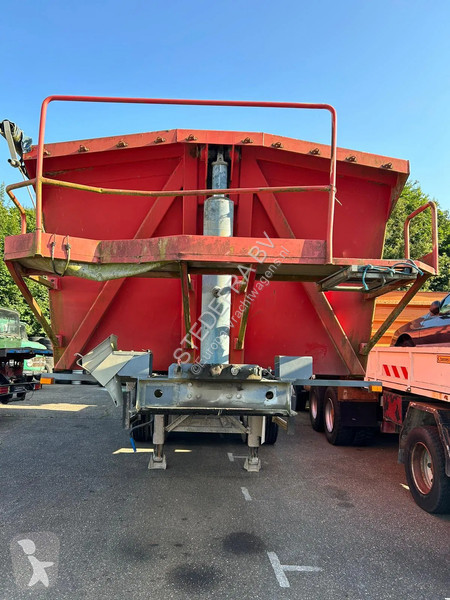 Semiremorca Metaco 2 Axle Steel Tipper, 8 Tyres
