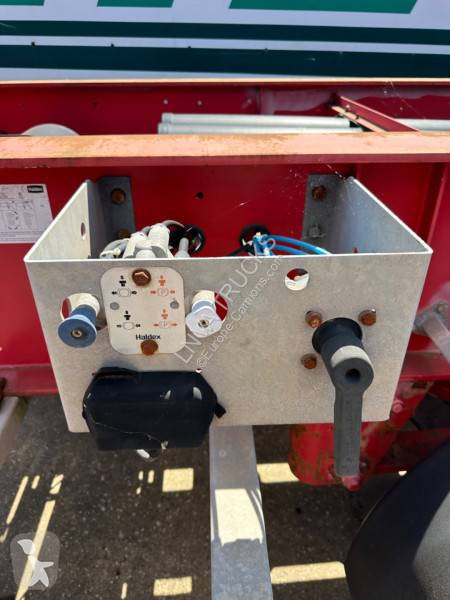 Semitrailer Samro 20 et 30 pieds ADR