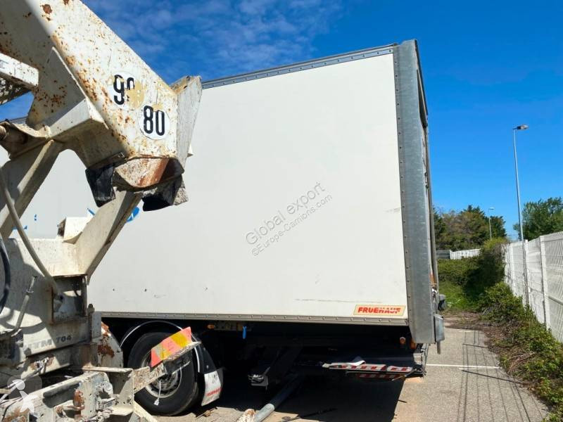 Semi remorque Fruehauf Fourgon Fit Hayon