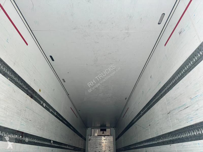 Oplegger Schmitz Cargobull THERMO KING SLXE200...