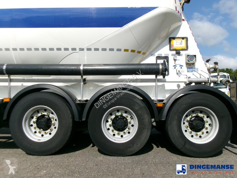 Semiremorca Feldbinder Powder tank alu 36 m3 /...