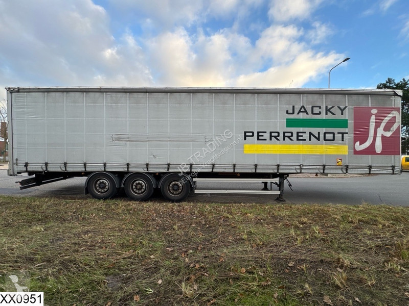 Semitrailer Fruehauf Tautliner