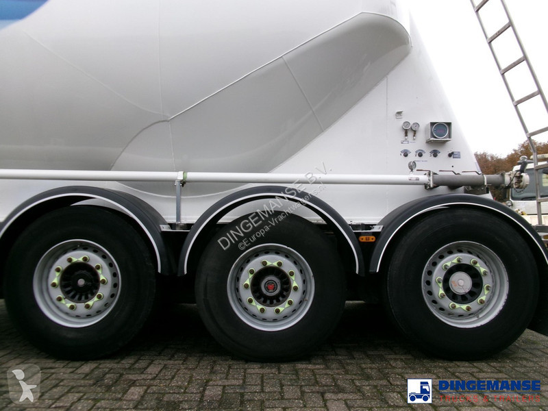 Semirimorchio Feldbinder Powder tank alu 40 m3...