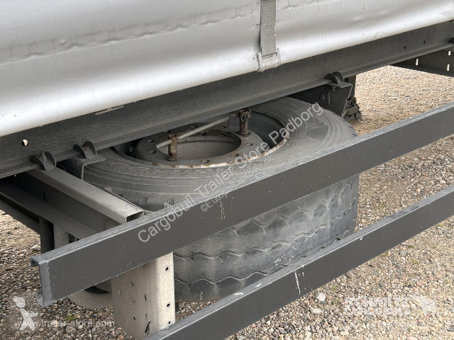 Sættevogn Schmitz Cargobull Curtainsider Standard