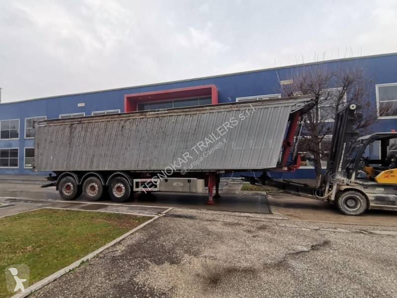 Semiremorca TecnoKar Trailers TALENTO EVO