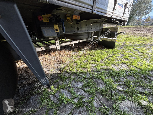Semitrailer Schmitz Cargobull Semitrailer...