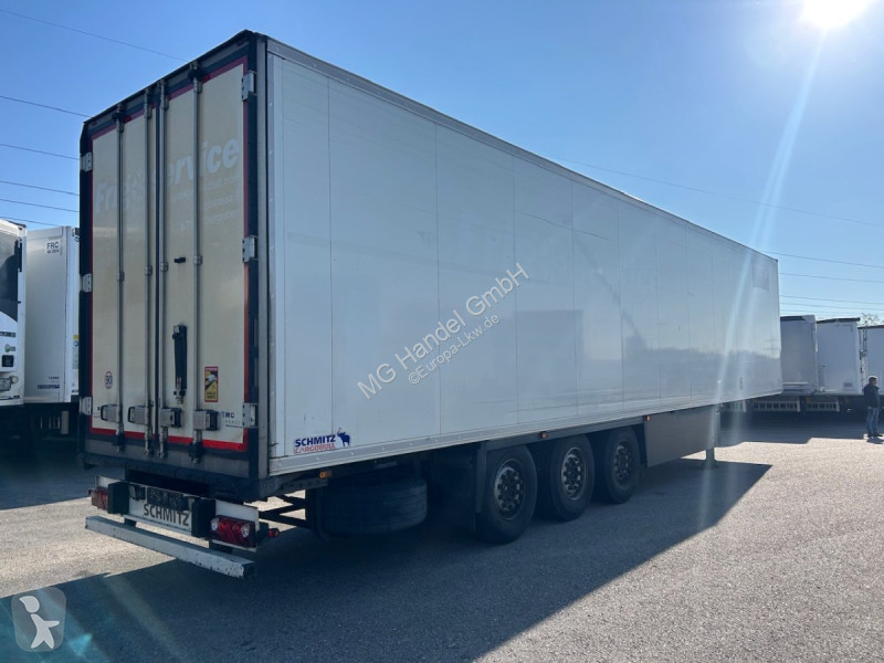 Semiremorca Schmitz Cargobull SKO24 Rohrbahnen,...
