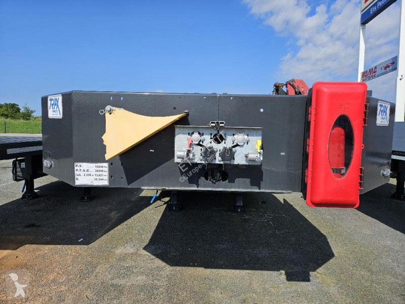 Semitrailer Trax  PORTE ENGIN 3 ESSIEUX