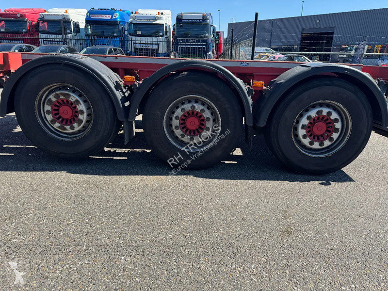 Semi reboque Broshuis 3 UCC-39/45 EU - 3 AXLE...