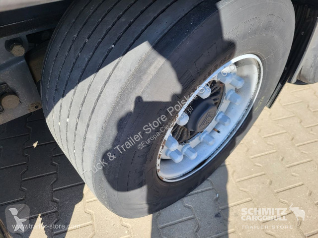 Semitrailer Wielton Schiebeplane Mega