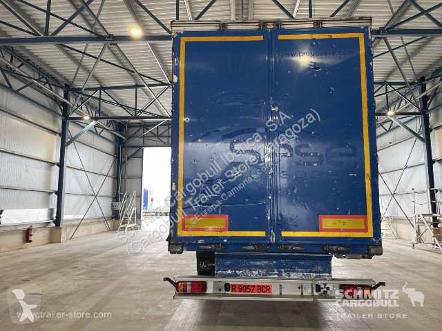 Semitrailer Berger Curtainsider Standard