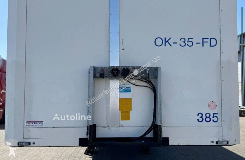 Semi reboque Tracon Uden gesloten trailer