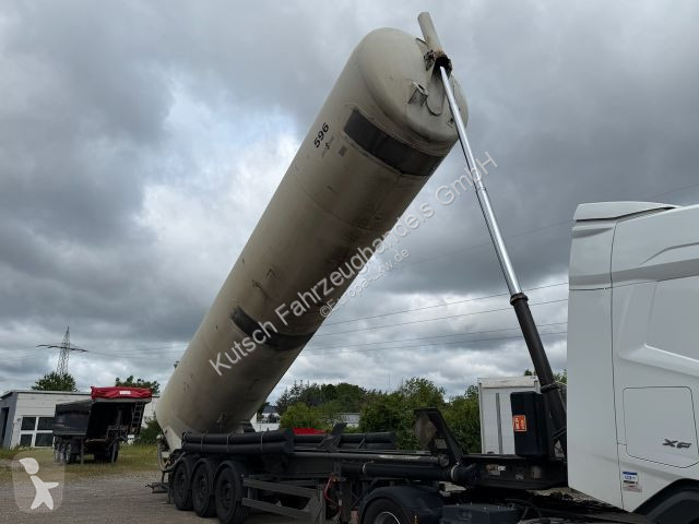 Semitrailer Spitzer SK 2760 CAL Kippsilo