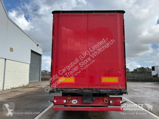نصف مقطورة Schmitz Cargobull Curtainsider...