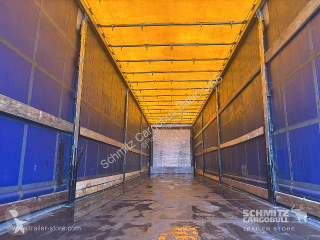 Semitrailer Schmitz Cargobull Semitrailer...