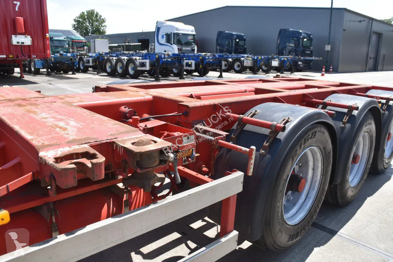 Semiremorca Nooteboom containerchassis - LIFT...