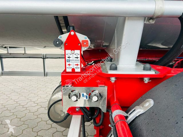 Semitrailer Kässbohrer STS.SS Edelstahl...