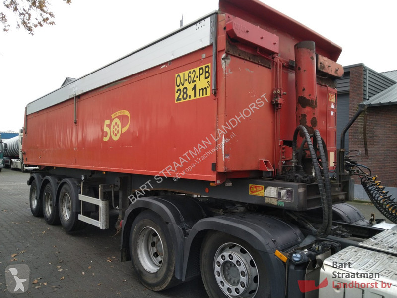 Semitrailer ATM OKA 17/27 3 Assen geïsoleerde...