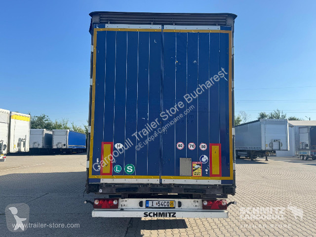 Sættevogn Schmitz Cargobull Curtainsider Mega