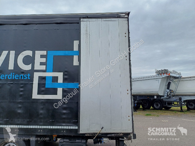 Semi remorque Schmitz Cargobull Curtainsider...