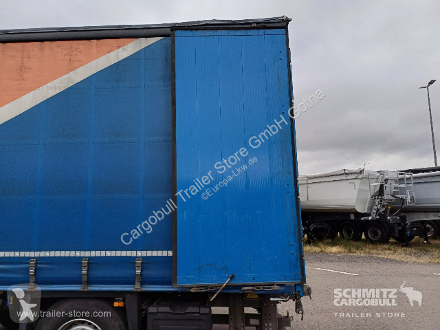 Semirimorchio Schmitz Cargobull Curtainsider...
