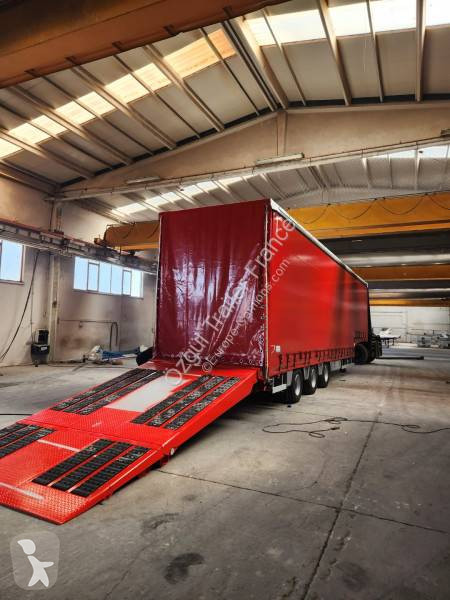 Semitrailer Ozgul Porte engins 3 essieux bachée
