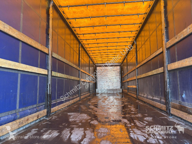Semi reboque Schmitz Cargobull Semitrailer...