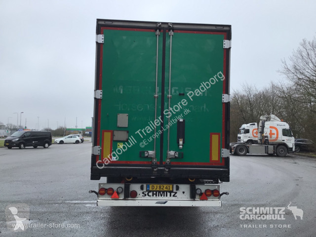 Sættevogn Schmitz Cargobull Tiefkühler Standard
