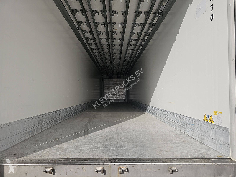 Sættevogn Schmitz Cargobull 24 EURO MEATRAIL